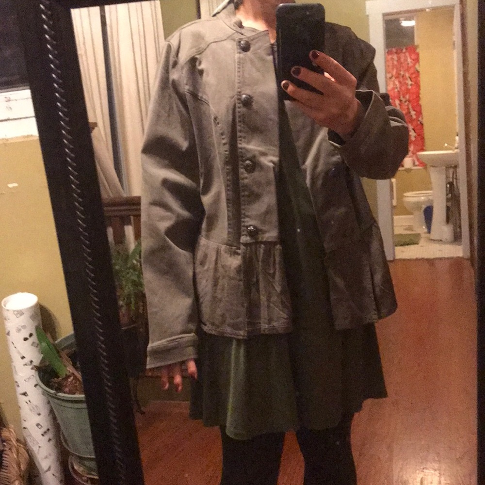 Torrid jacket size 2 (2x) - Picture 7 of 8